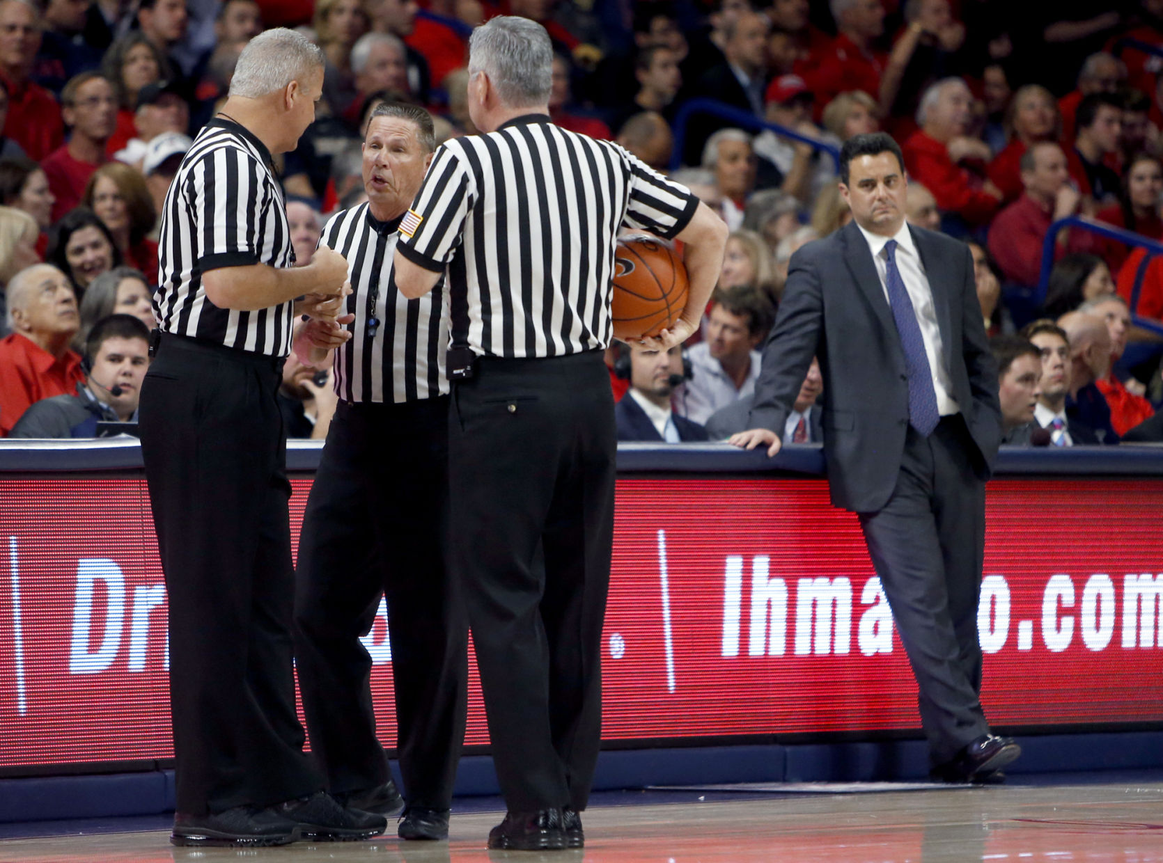 Arizona basketball coach Sean Miller